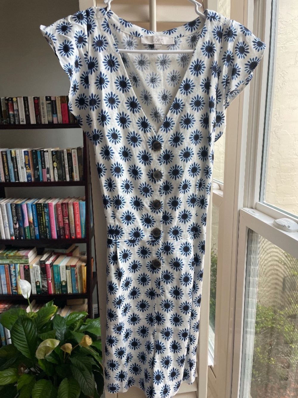 Loft Blue sunburst print romper white with navy
